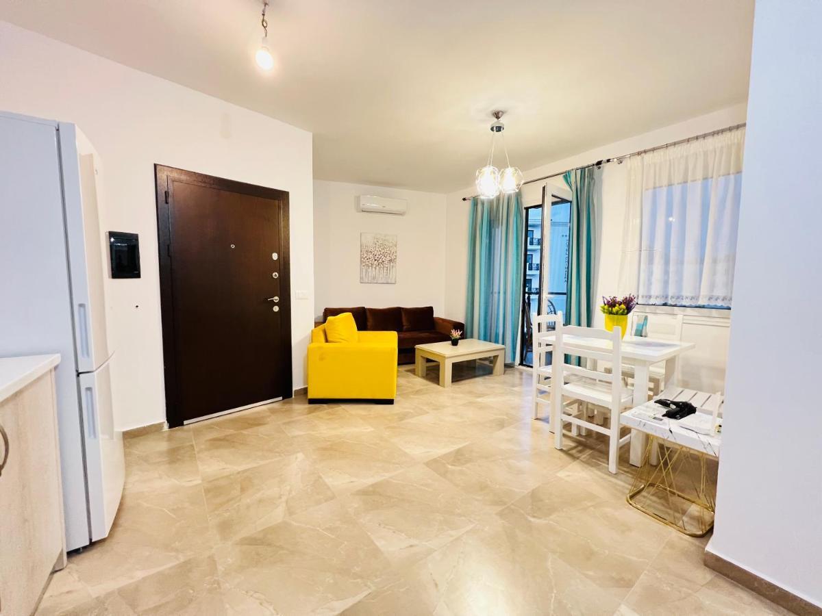 Karos Central Himare